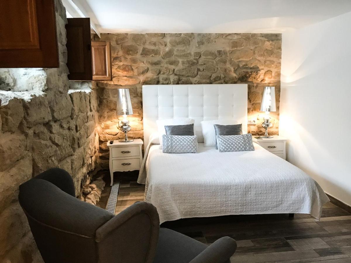 Pensjonat La Casona De Alutiz & Bodega Samaniego Zewnętrze zdjęcie