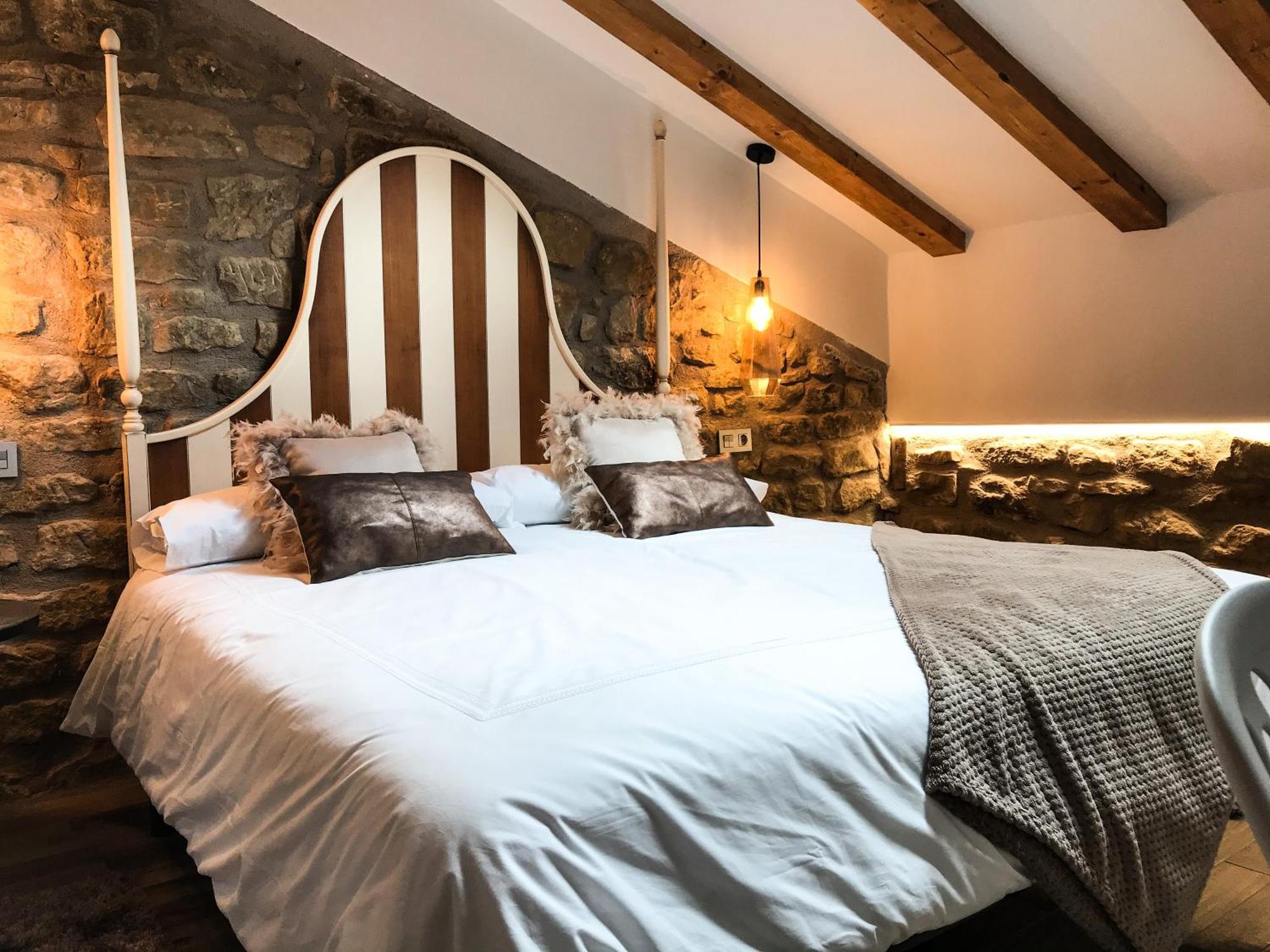 Pensjonat La Casona De Alutiz & Bodega Samaniego Zewnętrze zdjęcie
